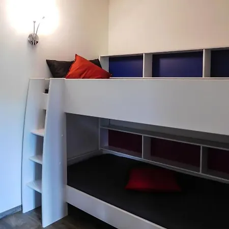 Cozy 1-bedroom Retreat Appartamento